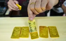 Giá vàng neo ở mức 151 triệu đồng/lượng